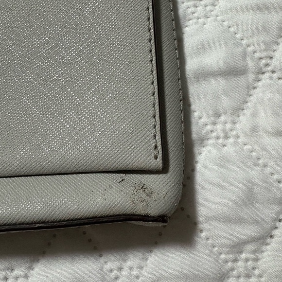 Kate Spade Newburry Lane Sally Crossbody Purse - Picture 3 of 12